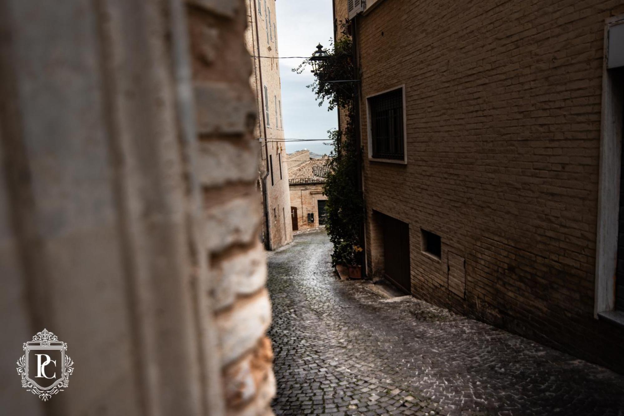 Palazzo Capparucci - Dimora Storica Hotell Fermo Exteriör bild