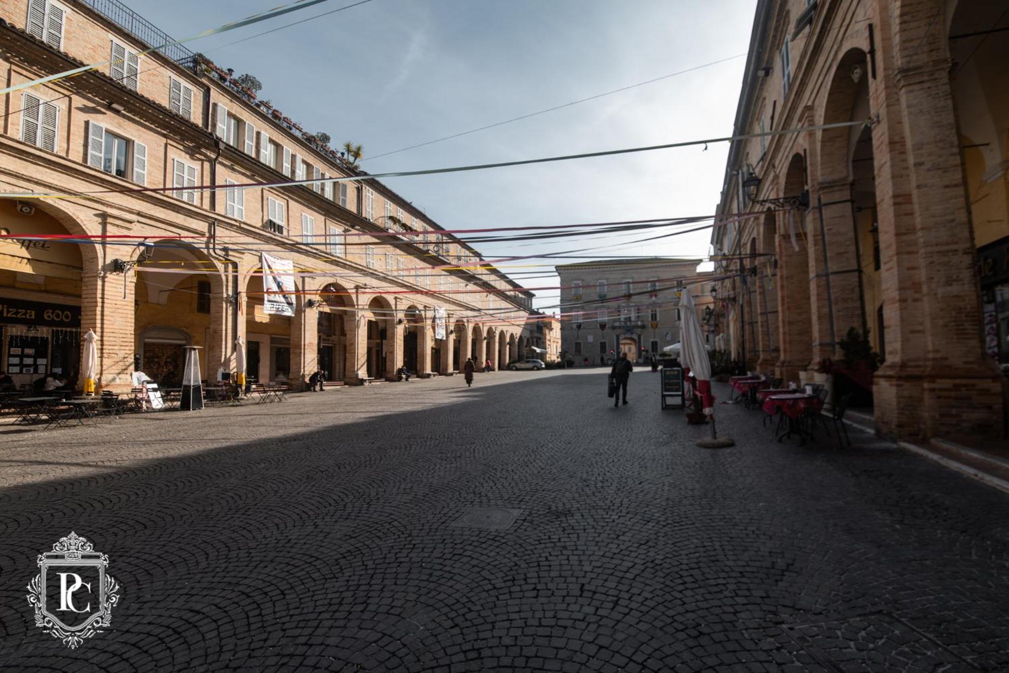 Palazzo Capparucci - Dimora Storica Hotell Fermo Exteriör bild