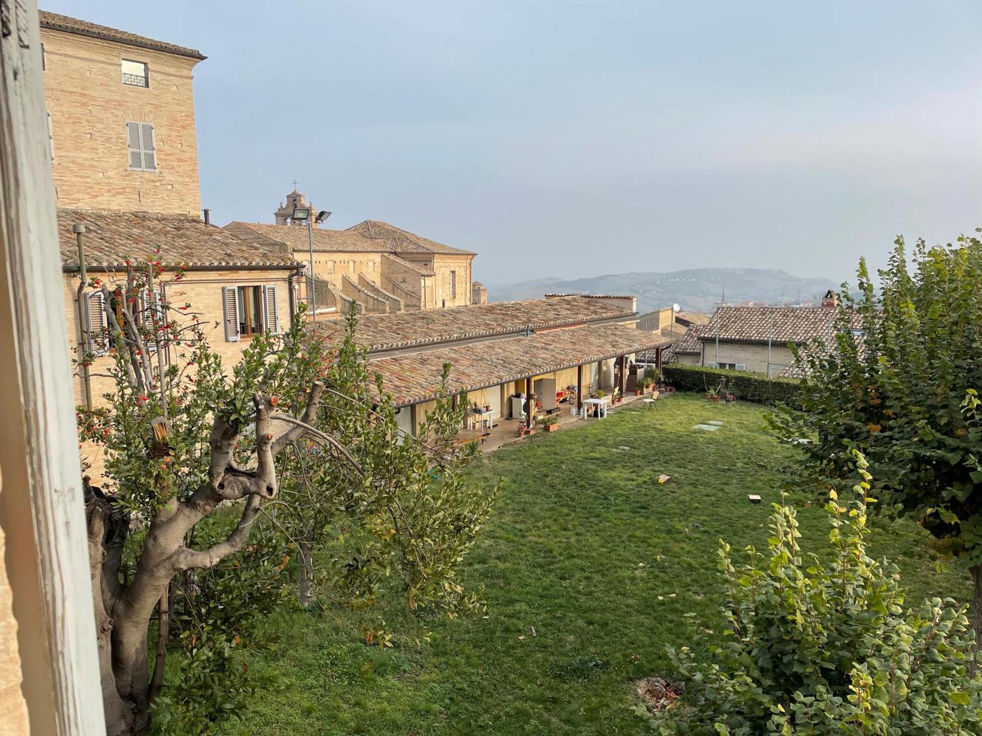 Palazzo Capparucci - Dimora Storica Hotell Fermo Exteriör bild