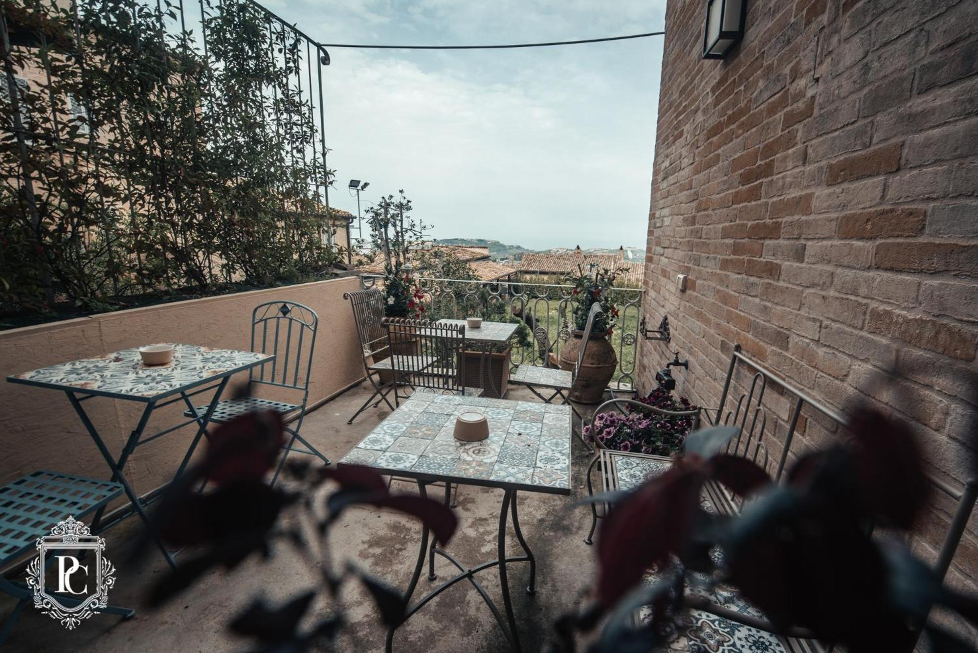 Palazzo Capparucci - Dimora Storica Hotell Fermo Exteriör bild